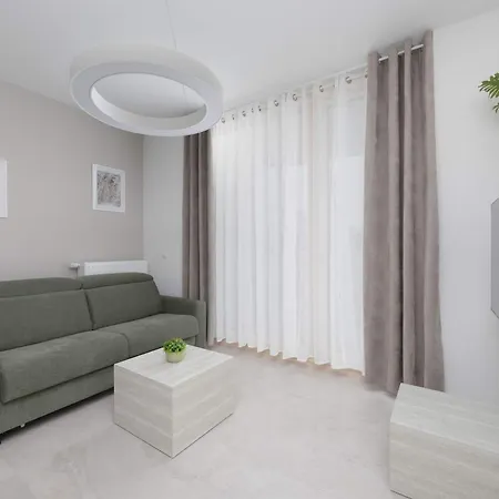 公寓 Chmielna Duo In The Centre Of Near Tower With Parking By Renters