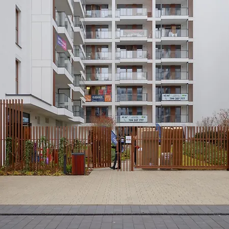 Chmielna Duo In The Centre Of Near Tower With Parking By Renters *