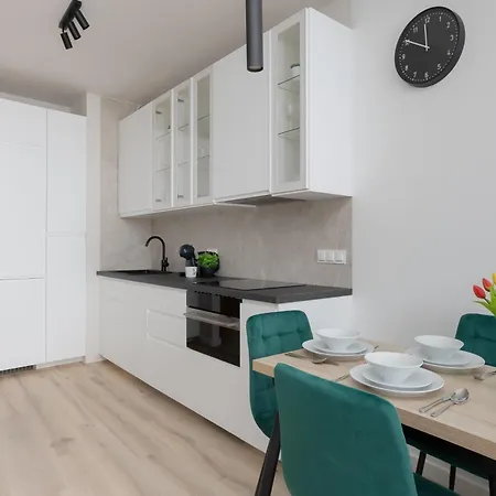 Chmielna Duo In The Centre Of Near Tower With Parking By Renters Varsavia