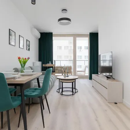Chmielna Duo In The Centre Of Near Tower With Parking By Renters Appartamento