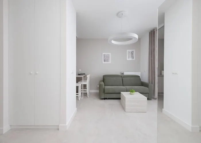 Chmielna Duo In The Centre Of Near Tower With Parking By Renters 公寓