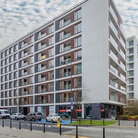 Daire Chmielna Duo In The Centre Of Near Tower With Parking By Renters *